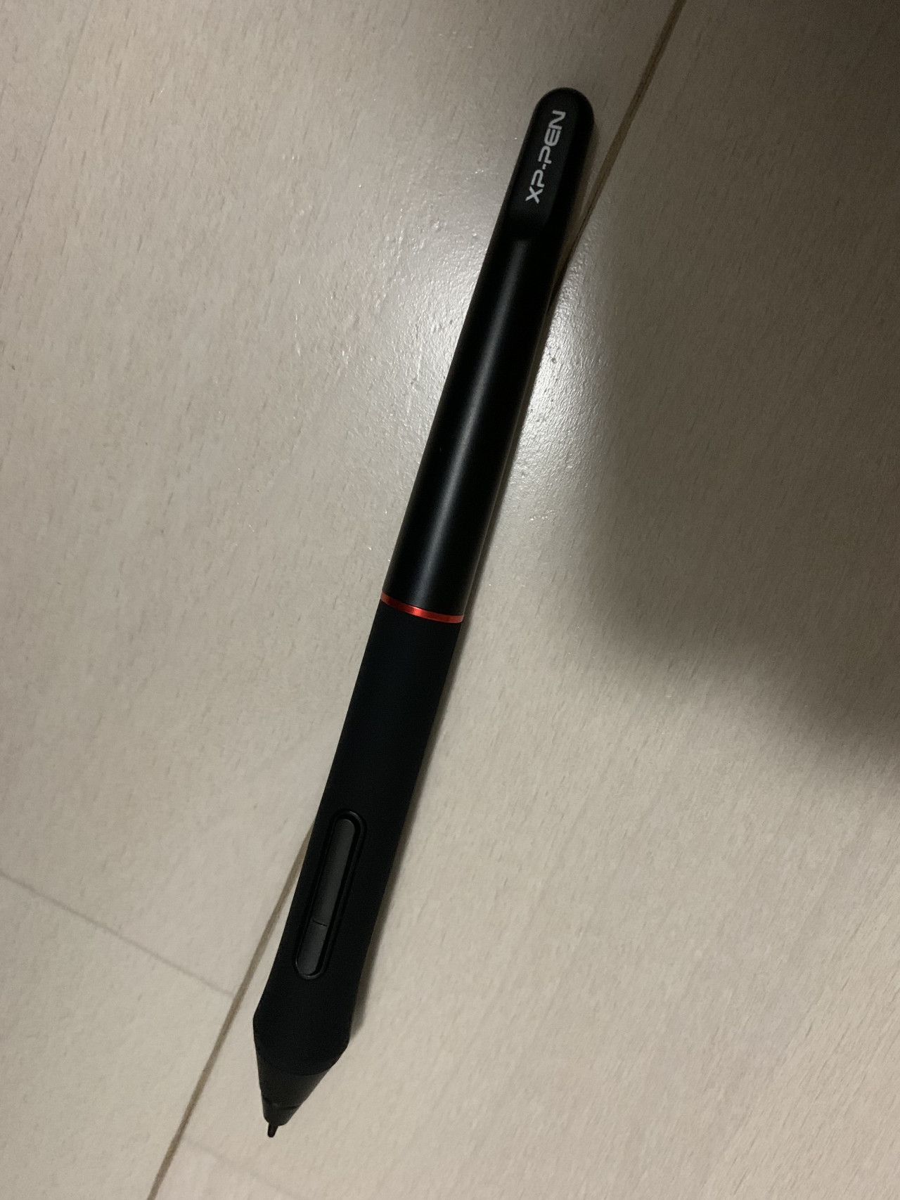 XP Pen Artist 13.3のペン